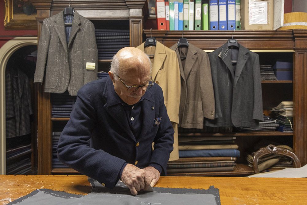 antonio-panico-sartoria-moda-accessori-maestrodartemestiere-7.jpg